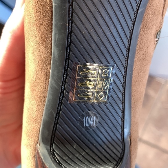 𝅺DKNYC Samira Suede Round Toe Ankle Booties Tan Sz 10 - Picture 10 of 14